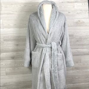 Pottery Barn Robe Fluffy Soft Bathrobe Belted